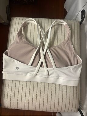 lululemon athletica Pale Pink & White Crisscross Strappy Sports Bra